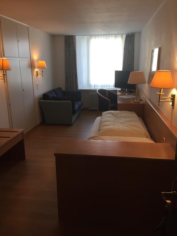 Hotel Schwert Näfels エクステリア 写真