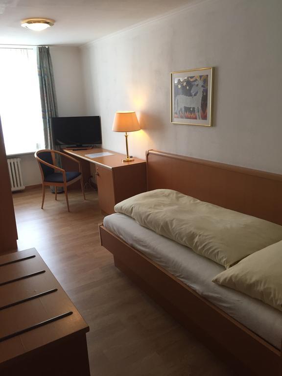 Hotel Schwert Näfels エクステリア 写真